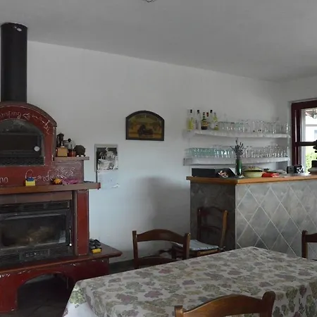 Camping Mobilehome Acero Rosso